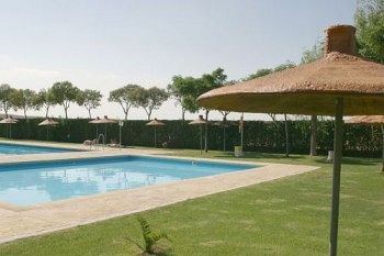 Apartamentos Camping Carlos III