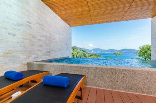 Hotel Wyndham Grand Phuket Kalim Bay