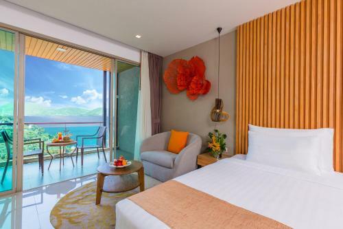 Hotel Wyndham Grand Phuket Kalim Bay