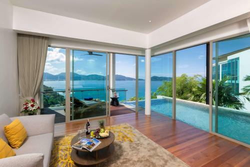 Hotel Wyndham Grand Phuket Kalim Bay