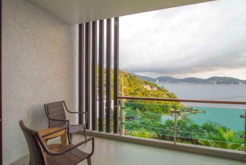 Hotel Wyndham Grand Phuket Kalim Bay