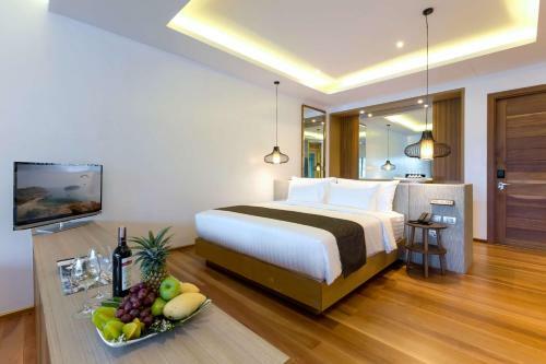 Hotel Wyndham Grand Phuket Kalim Bay