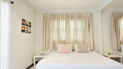 Hostal Yanui Beach Hideaway