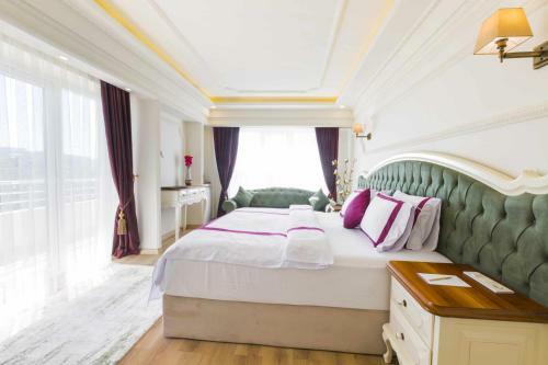 Andalouse Elegant Suite Hotel