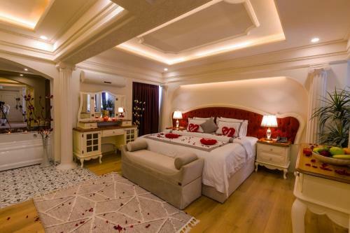 Andalouse Elegant Suite Hotel