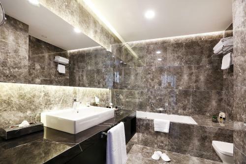 Mia City Hotel