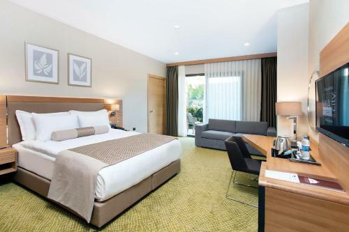 Mia City Hotel