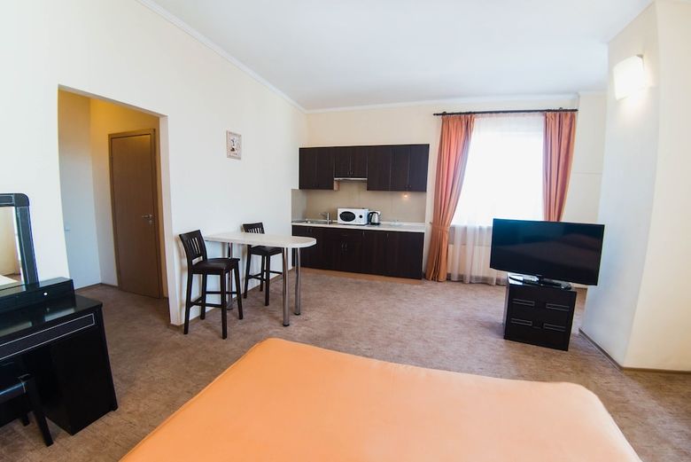 Hotel Black Sea Panteleymonovskaya