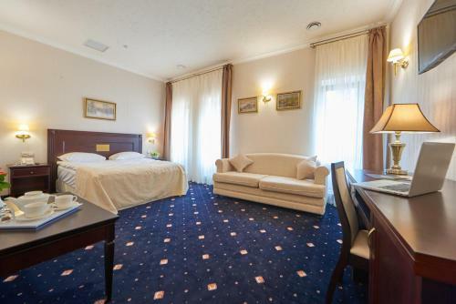 Hotel City Holiday Resort & Spa