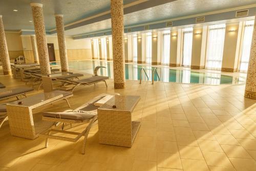 Hotel City Holiday Resort & Spa