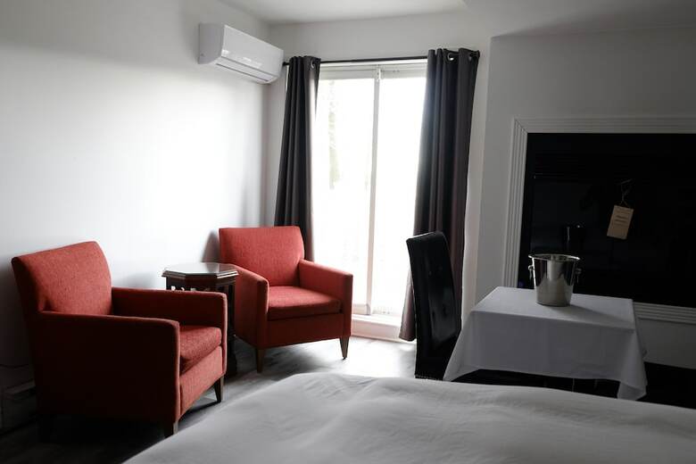 Hotel Auberge La Camarine