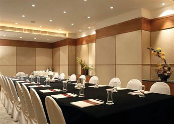 Hotel Harbour Plaza Metropolis