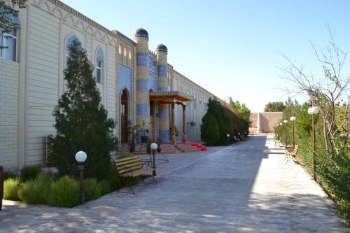 Hotel Qibla Tozabog
