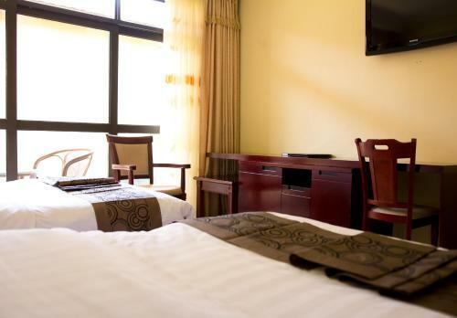 Hotel Mika Convention Center