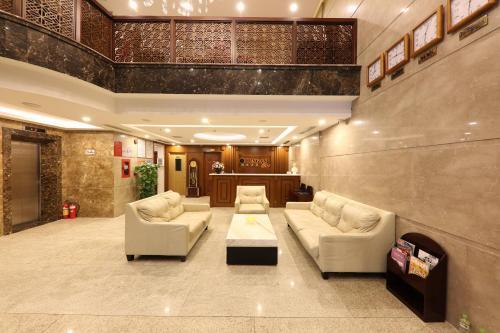 Hung Anh Hotel
