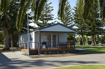 Big4 Adelaide Shores Caravan Park