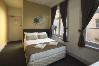 The George Street Hotel - Hostel