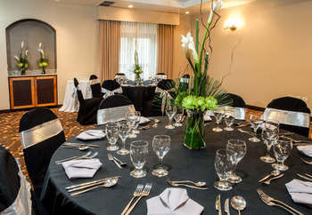 Hotel Courtyard By Marriott Port Of Spain