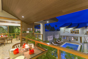 Hotel Kaani Village & Spa