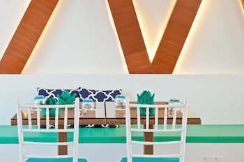 Crystal Sands Beach Hotel