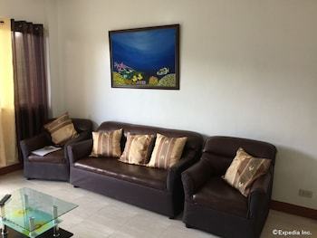 Aparthotel A Family Apartelle