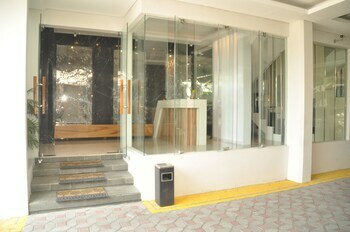 Hotel Grand Omah Sastro