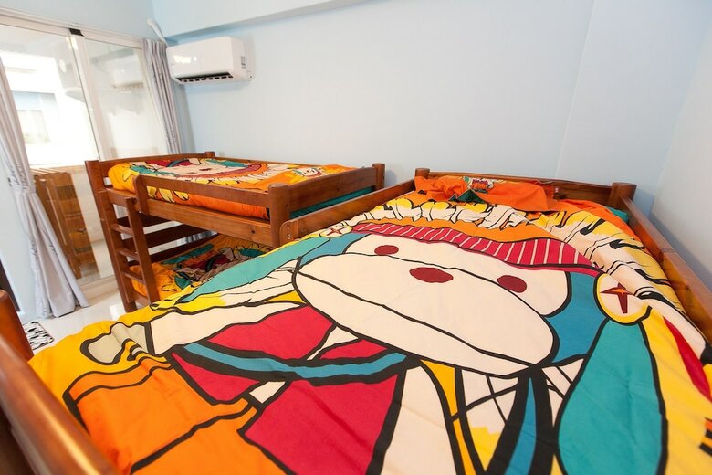 Albergue Wulas Dorm Backpackers