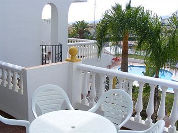 Aparthotel Apartamentos Tur�sticos Las Rosas De Capistrano