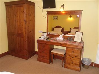 Hostal The Horse & Hound Country Inn