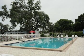 Motel Southern Oaks Inn