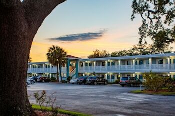 Motel Southern Oaks Inn