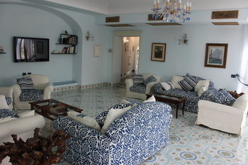 Hostal Hotel Myage