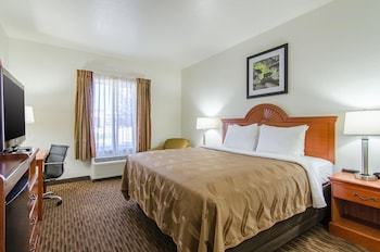 Hotel Quality Inn Near Fort Riley