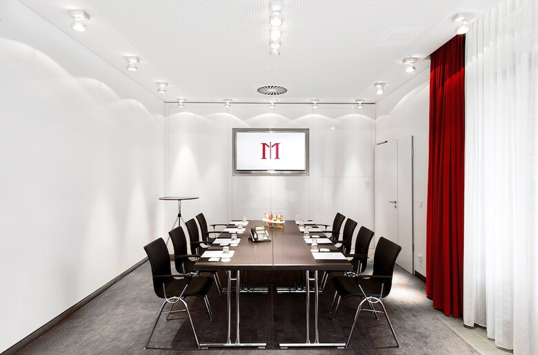 Dormero Hotel Frankfurt Messe