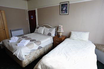 Hotel Silverwell Guest House
