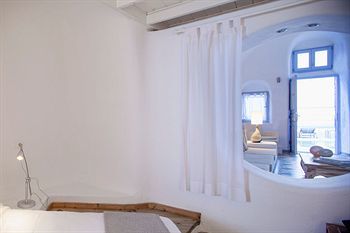 Hotel Ikastikies Suites
