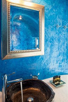 Hotel Ikastikies Suites