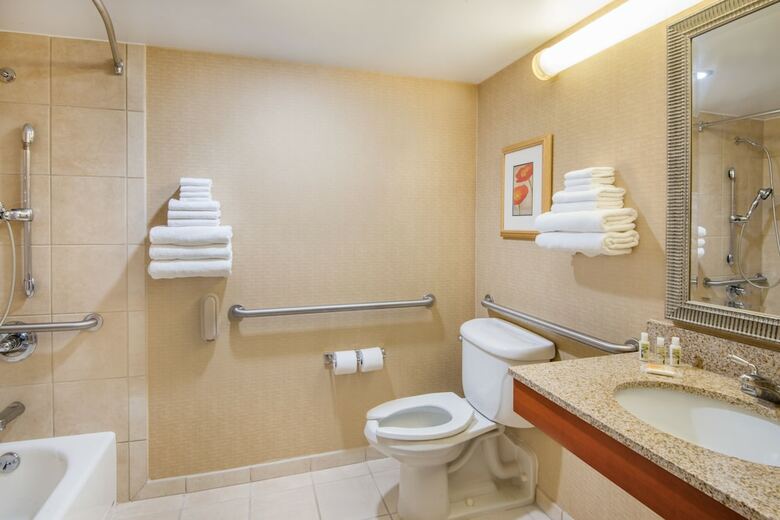 Holiday Inn Hotel & Suites Cin