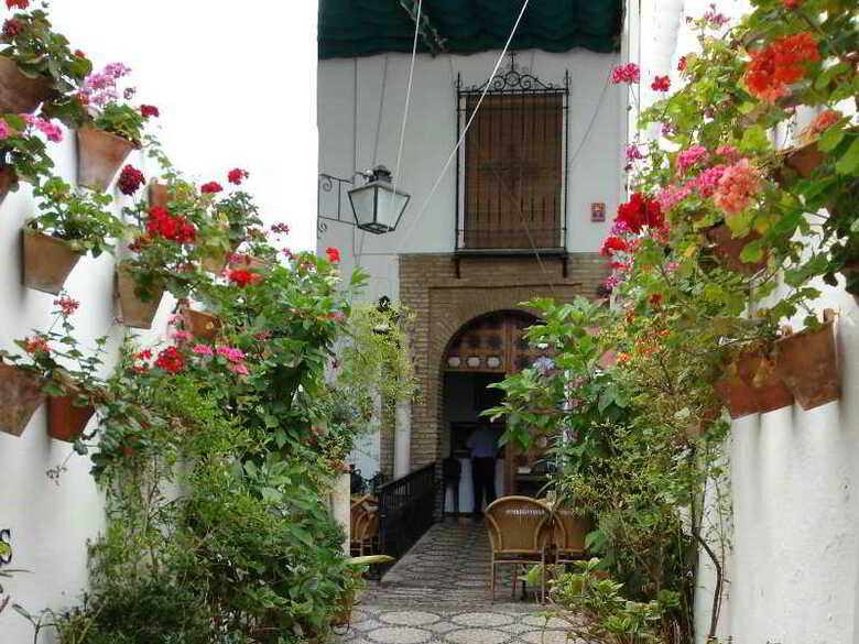 Hotel Los Patios