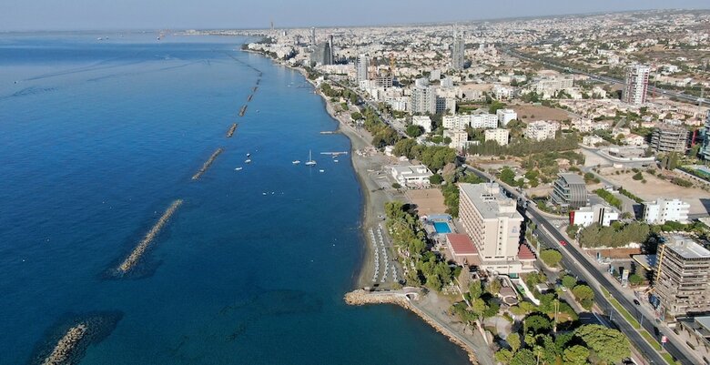 Poseidonia Beach Hotel