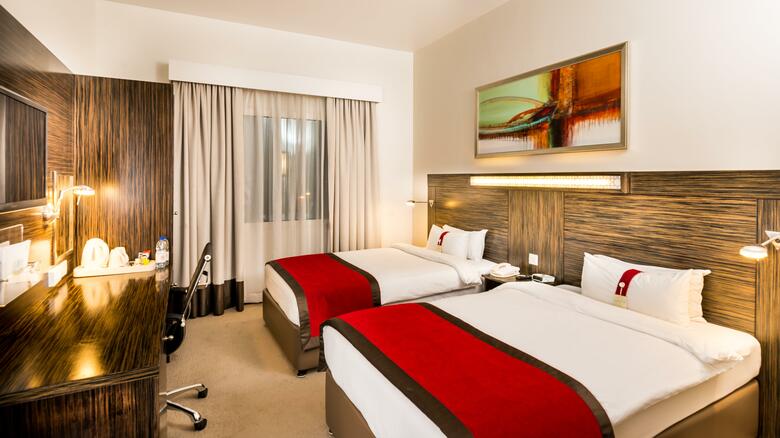 Hotel Express By Holiday Inn Dubai Internet City