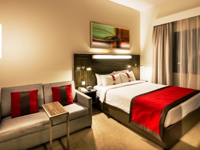 Hotel Express By Holiday Inn Dubai Internet City