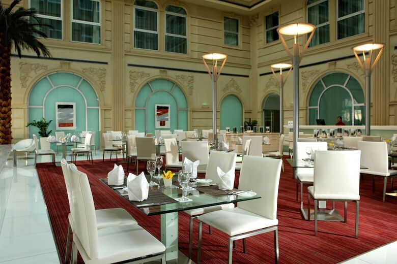 Hotel Villa Rotana