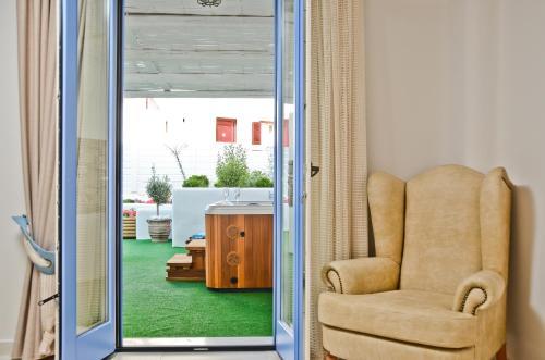 Naxos Island Hotel