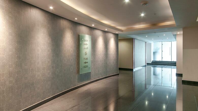 Hotel Lark