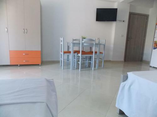 Hostal Guest House Vila Bega