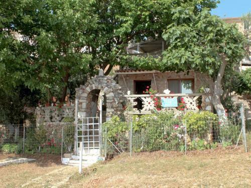 Mustafaraj Apartments Ksamil