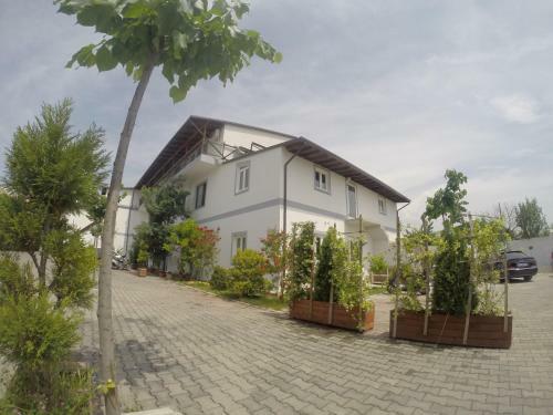 Hotel Bicaj