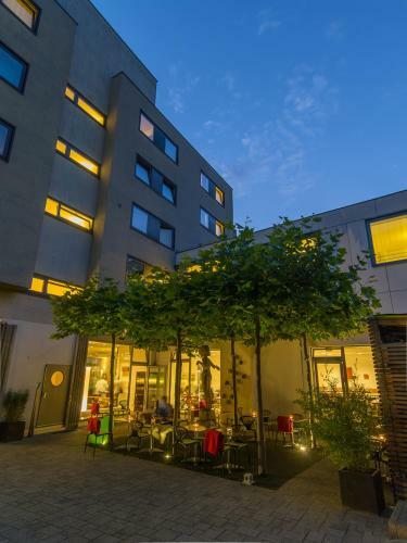 Art & Business Hotel