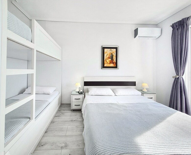 Hotel Joan